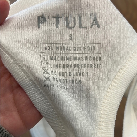 P’tula White Ribbed Crop Tank - Picture 5 of 5